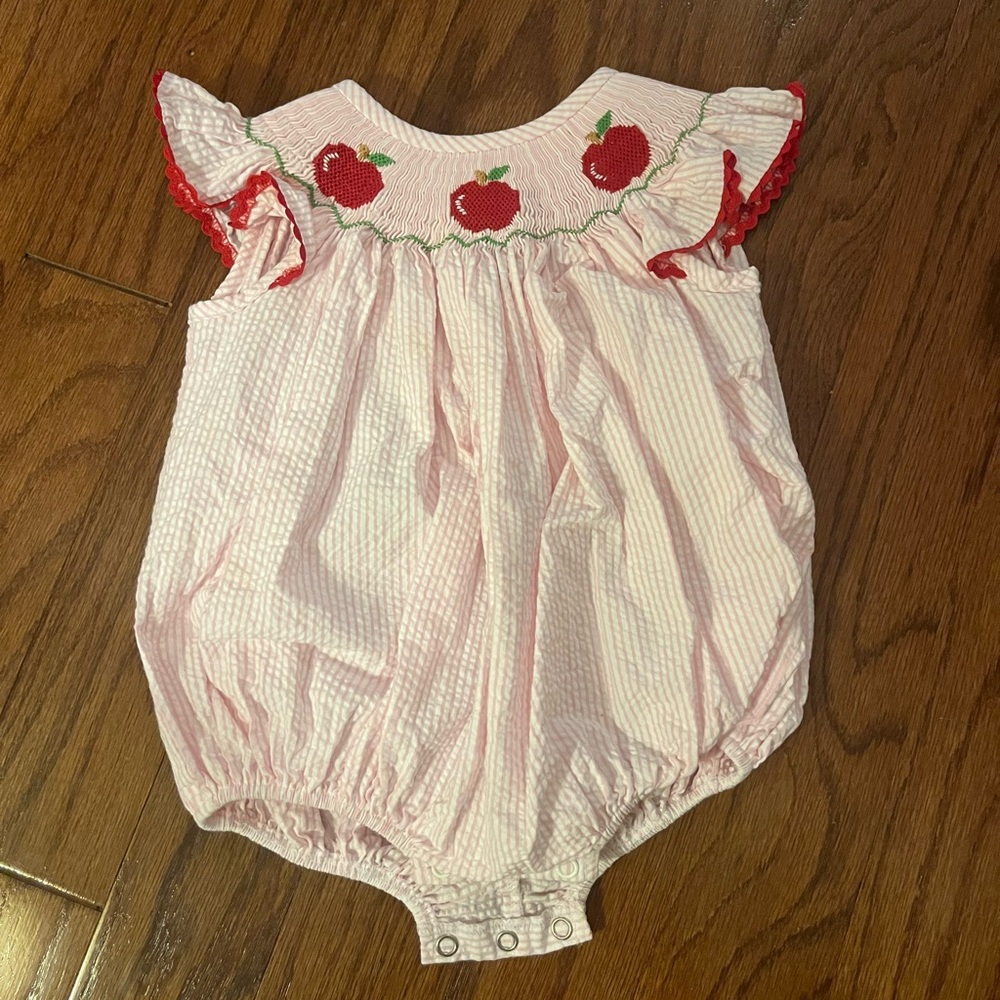 Southern Smocked Company Bubble